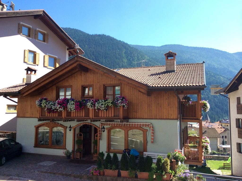 Appartamenti -Casa Nicolussi- Molveno Exteriör bild